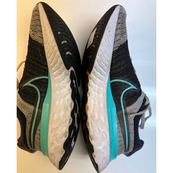 Nike React Infinity Flyknit running shoes for women. Size 7. - Picture 7 of 9